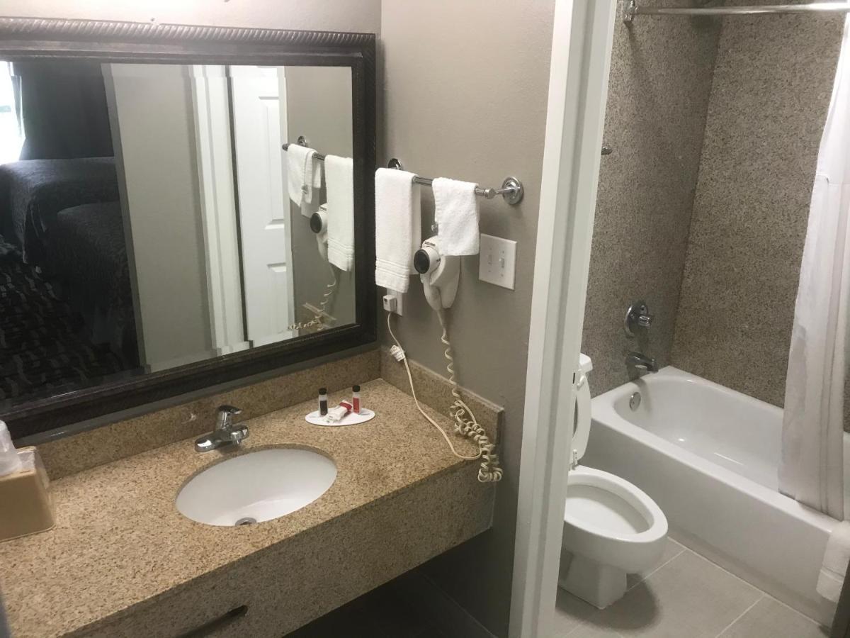 Days Inn & Suites By Wyndham Collierville Germantown Area Eksteriør billede
