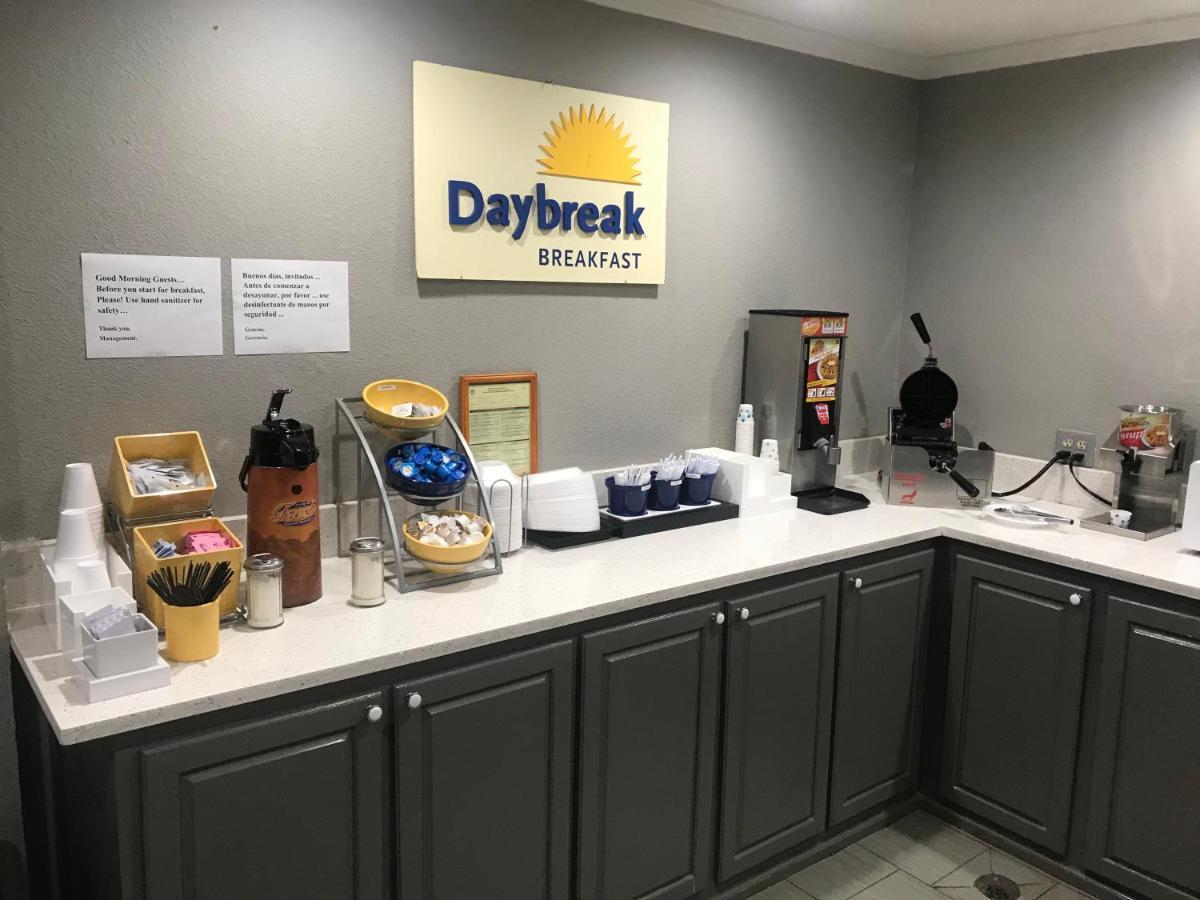 Days Inn & Suites By Wyndham Collierville Germantown Area Eksteriør billede