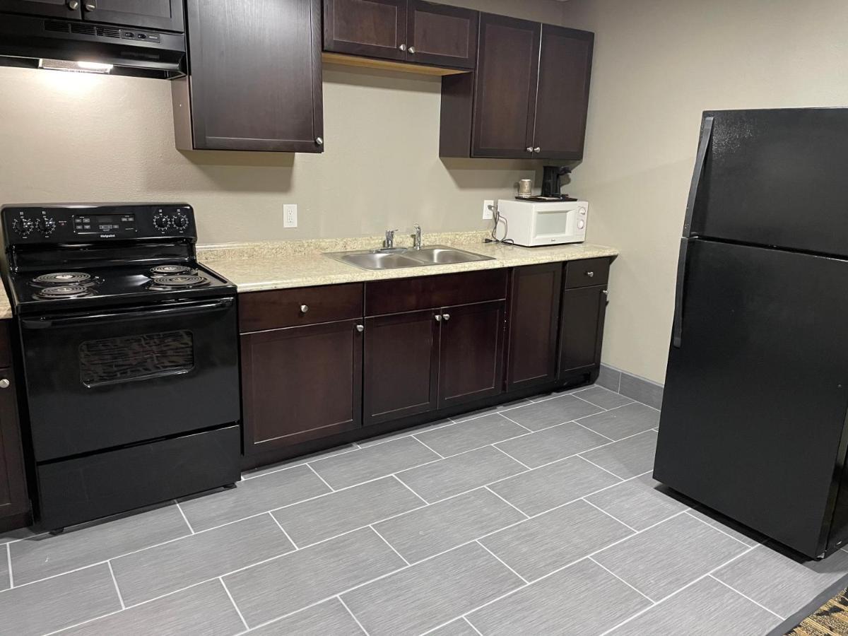 Days Inn & Suites By Wyndham Collierville Germantown Area Eksteriør billede