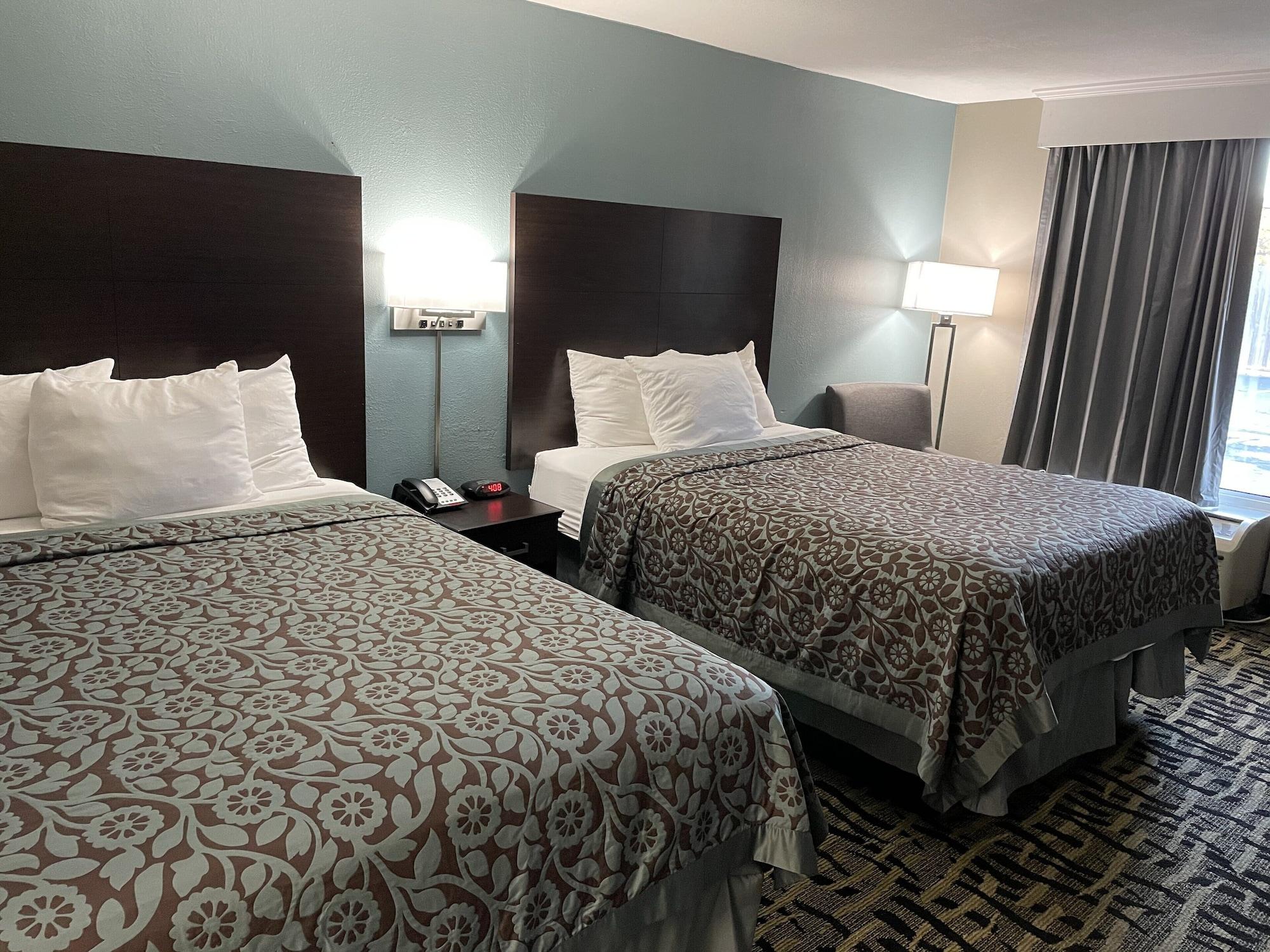 Days Inn & Suites By Wyndham Collierville Germantown Area Eksteriør billede